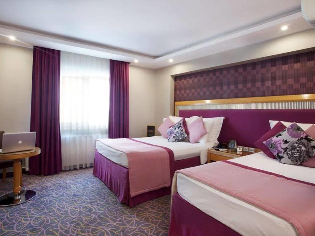 Carlton Hotel Provincia di Provincia di Istanbul Esterno foto